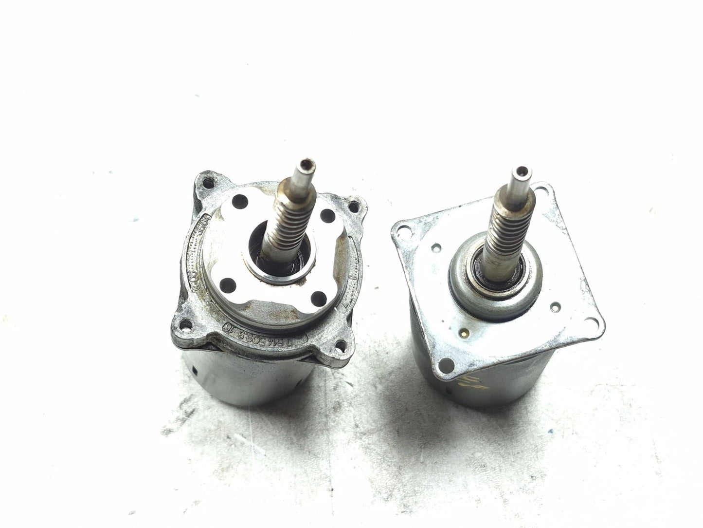 2010 BMW X5 4.8l Camshaft Adjuster Motor Pair OEM