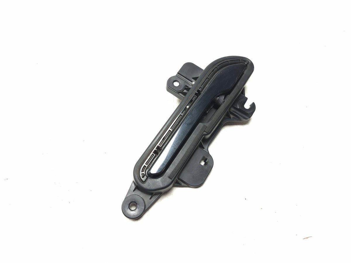 2018 Tesla Model 3 Front Exterior Door Handle Passenger Side 1081832-00-g OEM