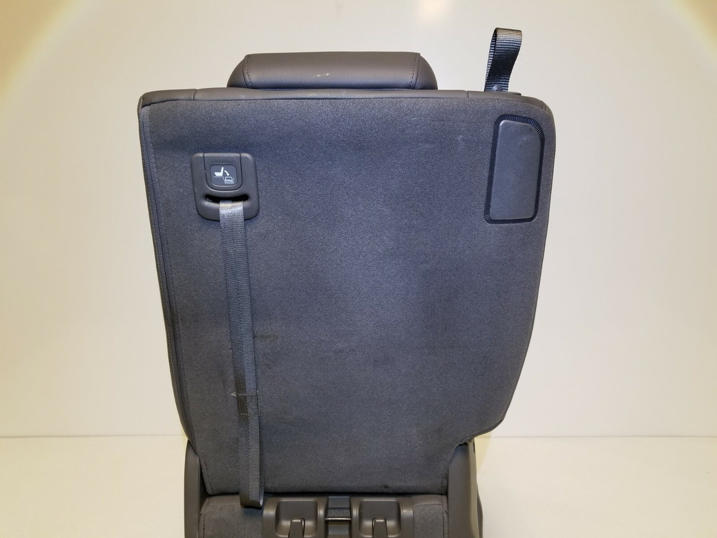 2012 Honda Odyssey Rear Seat Third 3rd Row Right Passenger Side OEM