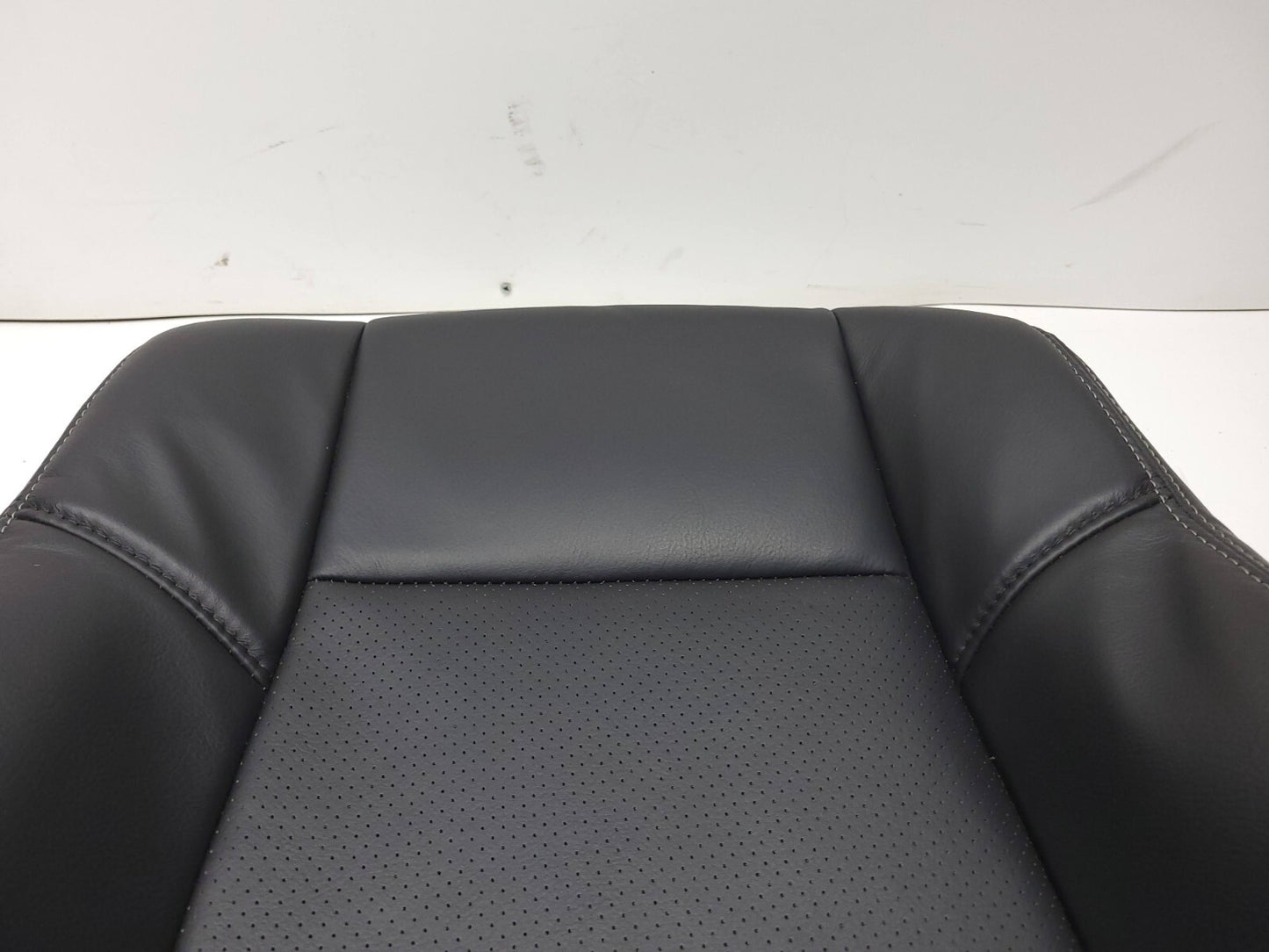 2015 - 2017 Jeep Compass Front Seat Back Backrest Upper Passenger Right OEM