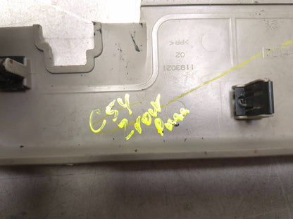 2008 Lincoln Navigator Rear 2nd Row Seat Hinge Cover Trim Passenger Side Rh OEM