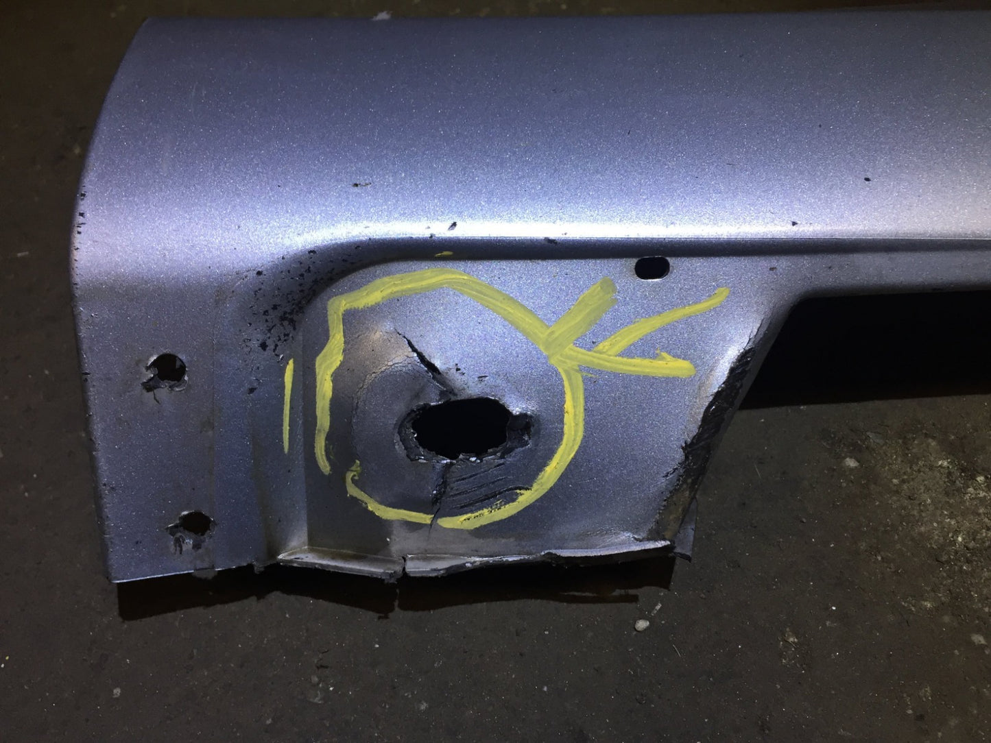 2008 Mercedes Benz Clk350 Skirt Rocker Panel Molding Right Passenger Side OEM