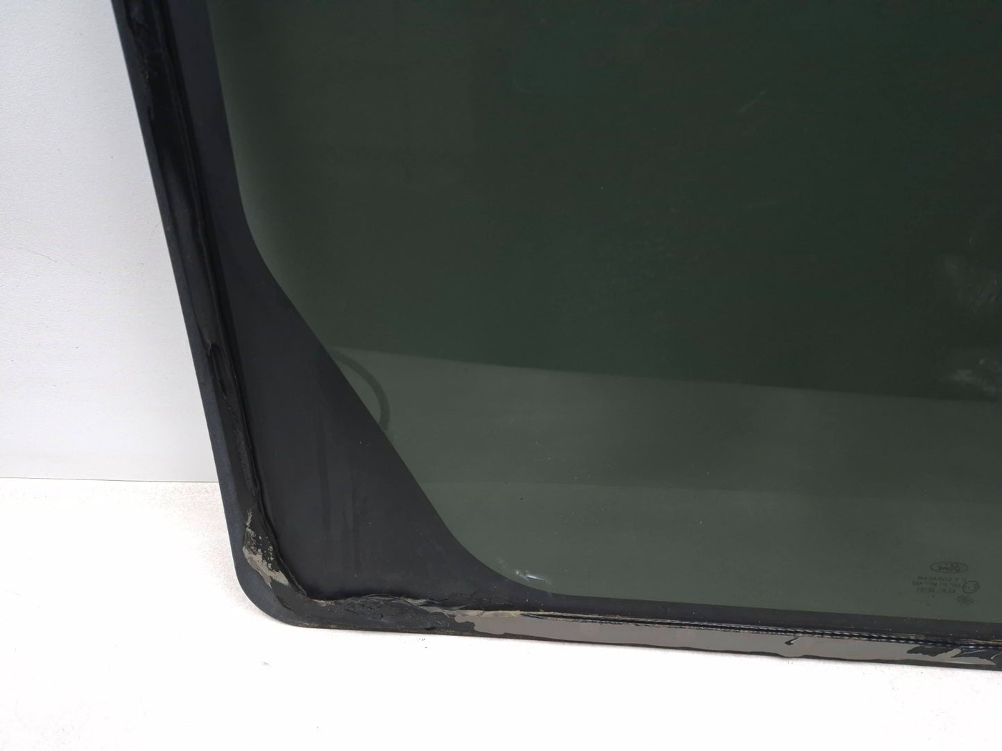 2013 Ford Transit Connect Rear Sliding Door Window Glass Driver Side Left OEM