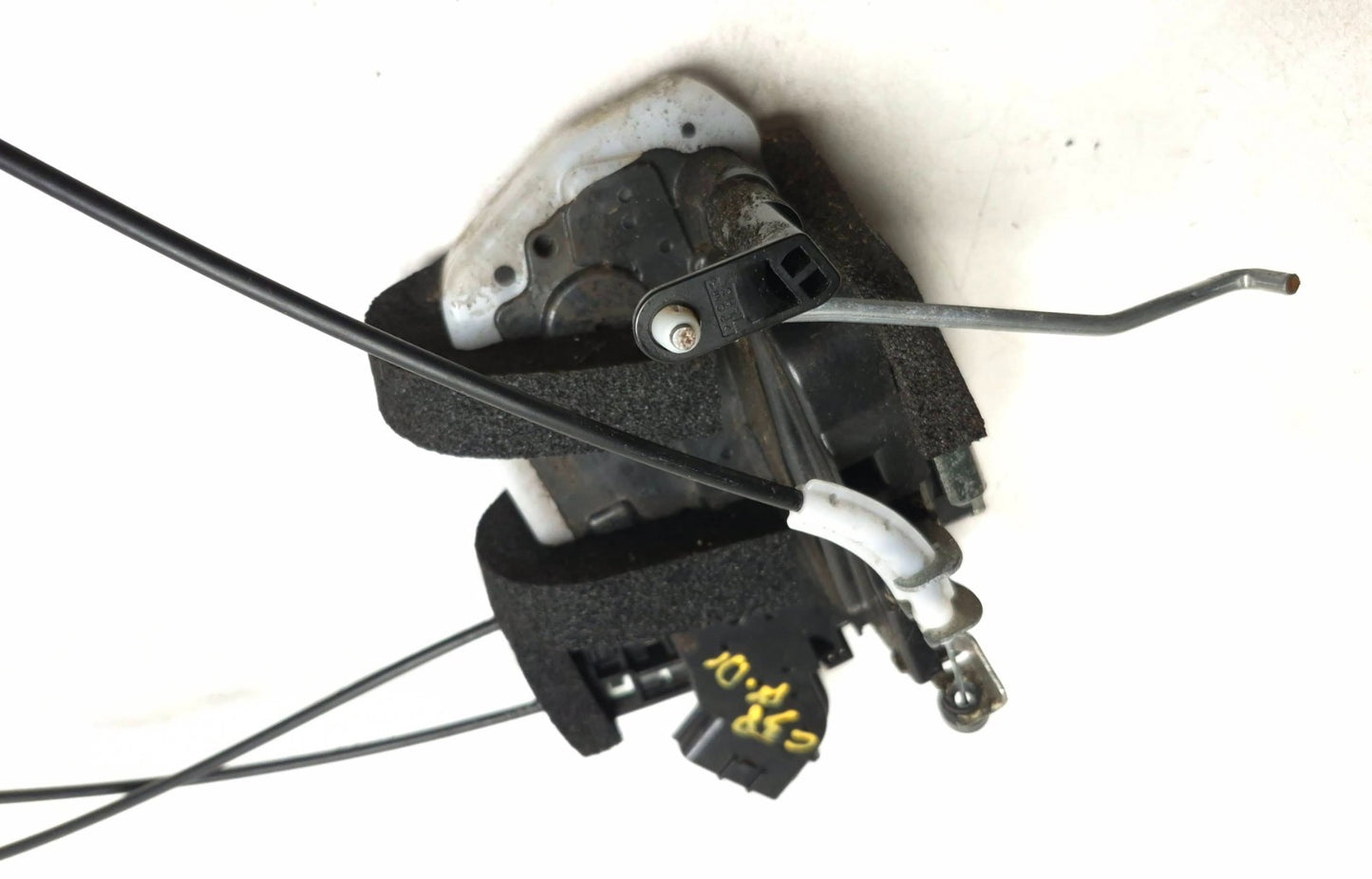 2015 Nissan Juke Door Lock Actuator & Handle Front Driver Side Left OEM