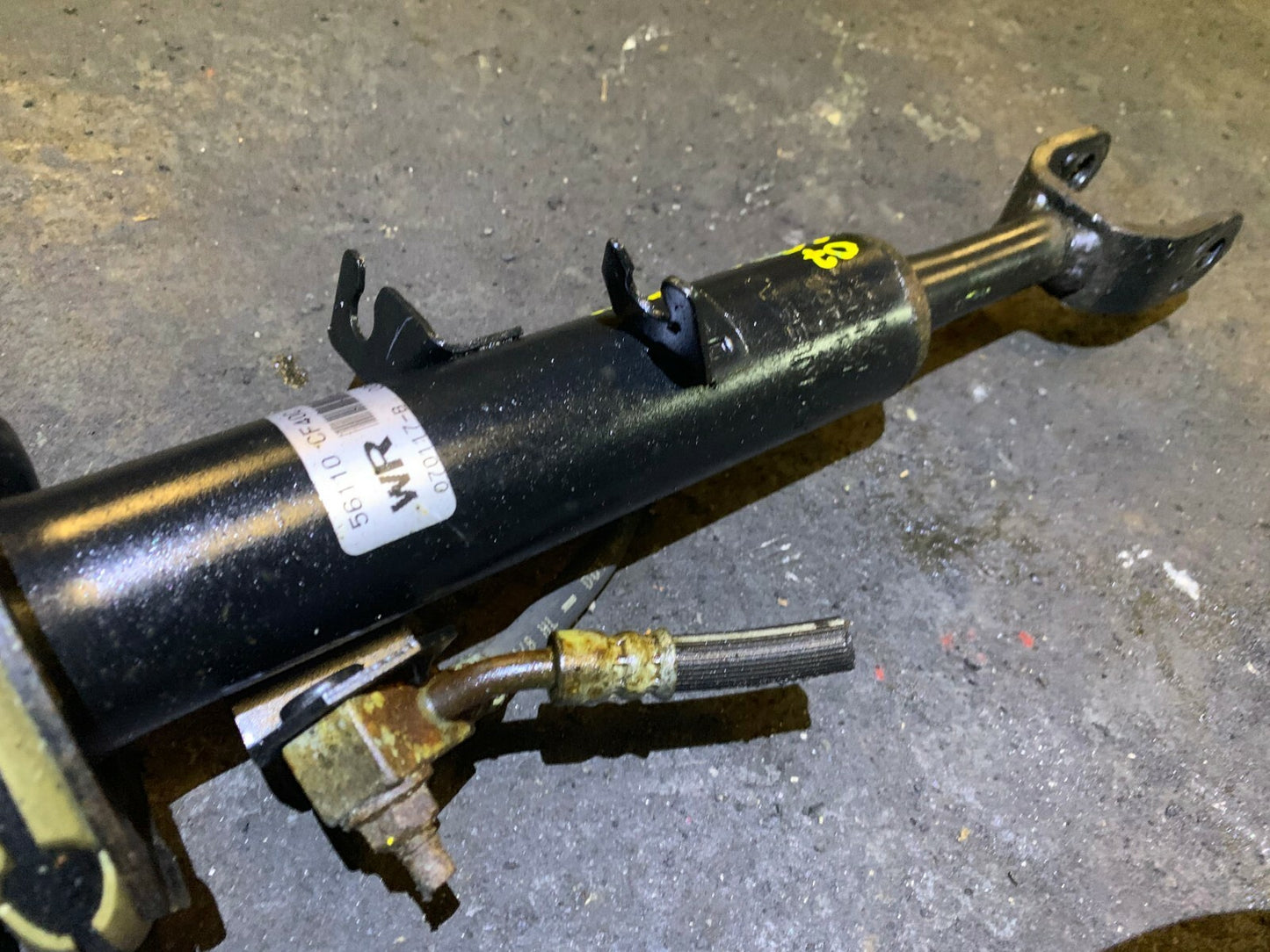 07 08 09 Nissan 350z 3.5l Front Shock Strut Absorber Right Pass Side OEM 64k