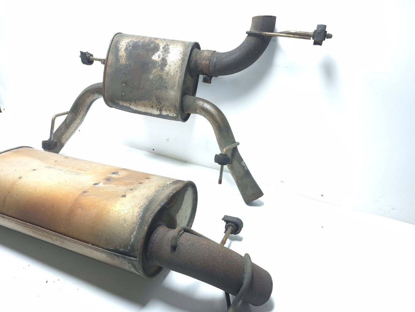 2013 Cadillac Escalade Esv Platinum 6.2l Rear Exhaust Muffler Pair OEM