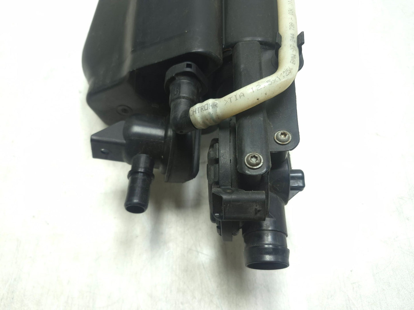 2013 BMW 328i F30 Fuel Vapor Evaporator Emission Canister OEM