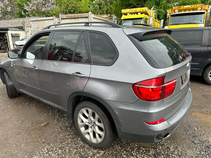 2007 - 2013 BMW X5 E70 Brake Booster Bottom Sealing Partition Panel OEM