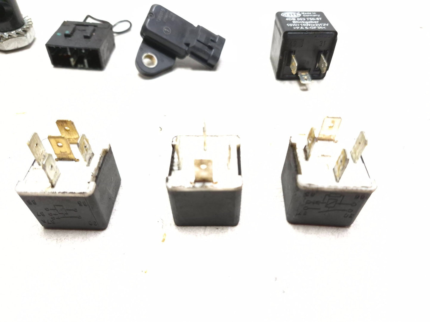2005  Triumph Sprint St Misc Relay Sensor Switch 10pcs OEM