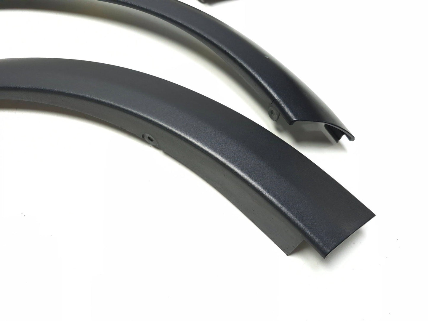 2012 Volvo C30 2.5l Wheel Arch Flare Trim Molding Front & Rear 4 Pcs OEM