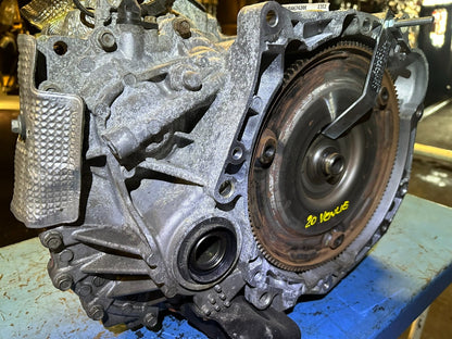 2020 Hyundai Venue Transmission 2je2 57k Miles. Cvt 2wd ✅