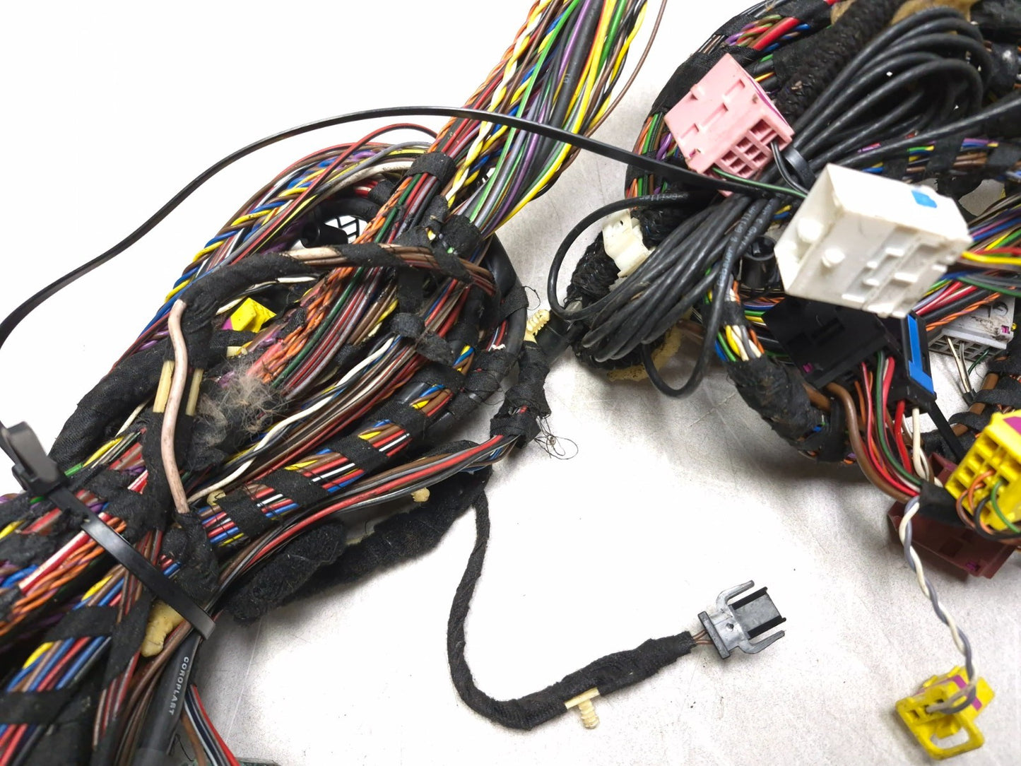 2004 Volkswagen Passat Engine & Interior Wire Wiring Harness OEM