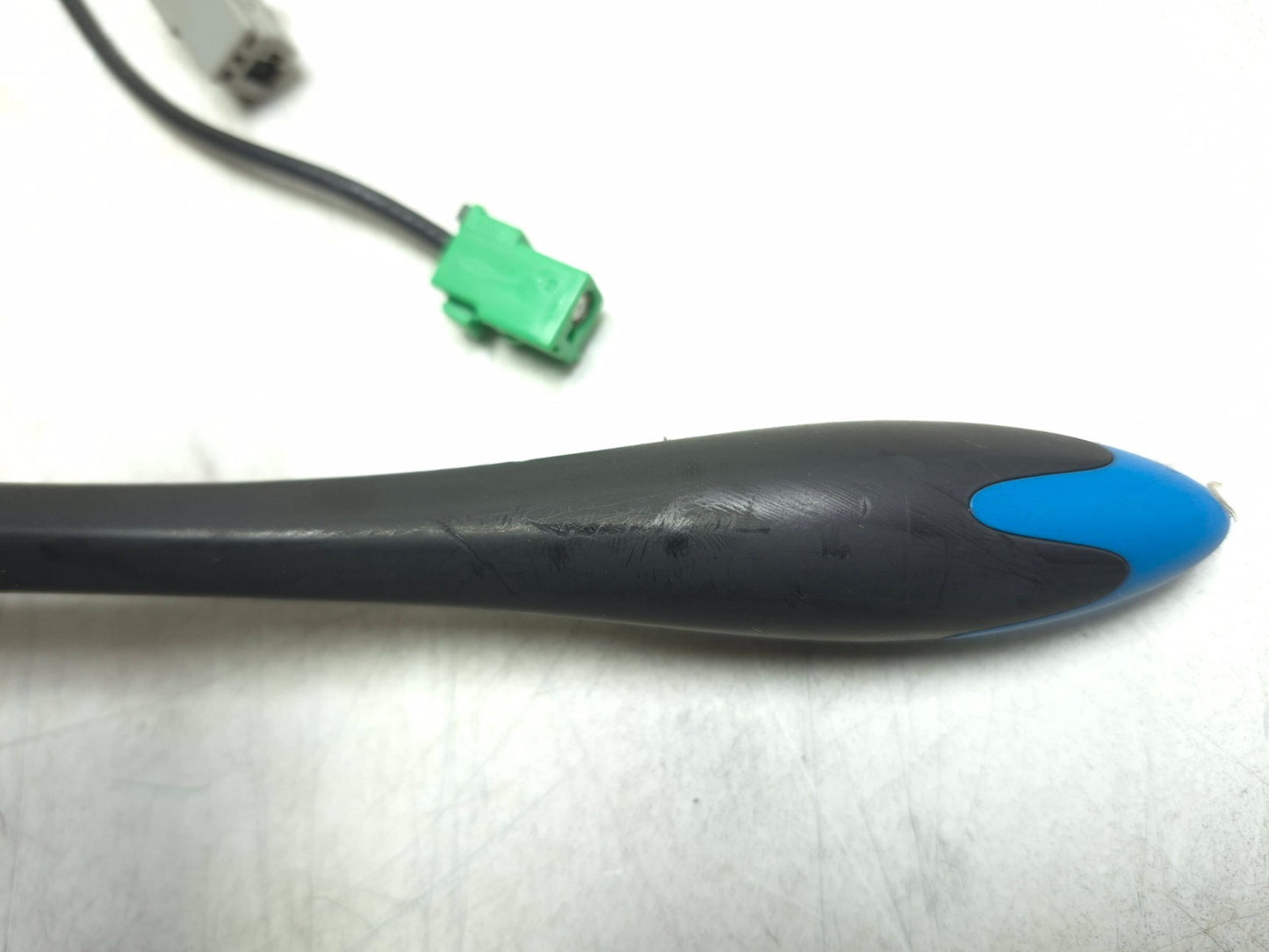 2012 Nissan Leaf Radio Antenna  OEM