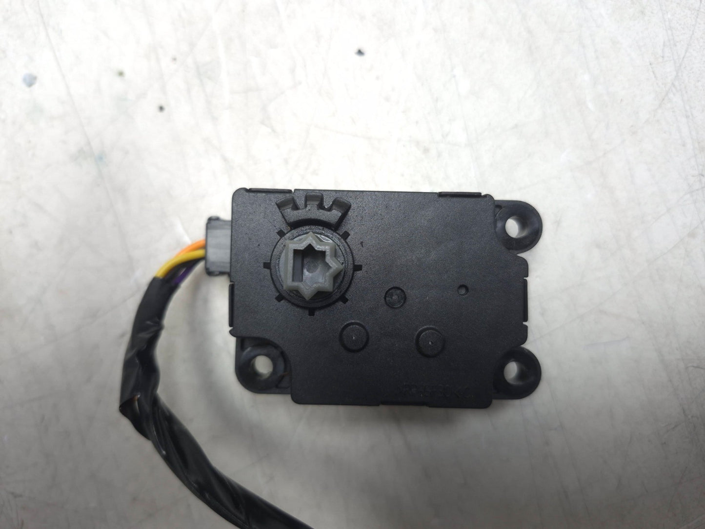 2012 Nissan Leaf A/c Heater Vent Flap Motor Actuator 3 Pcs OEM