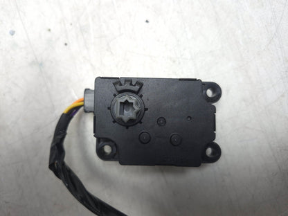 2012 Nissan Leaf A/c Heater Vent Flap Motor Actuator 3 Pcs OEM