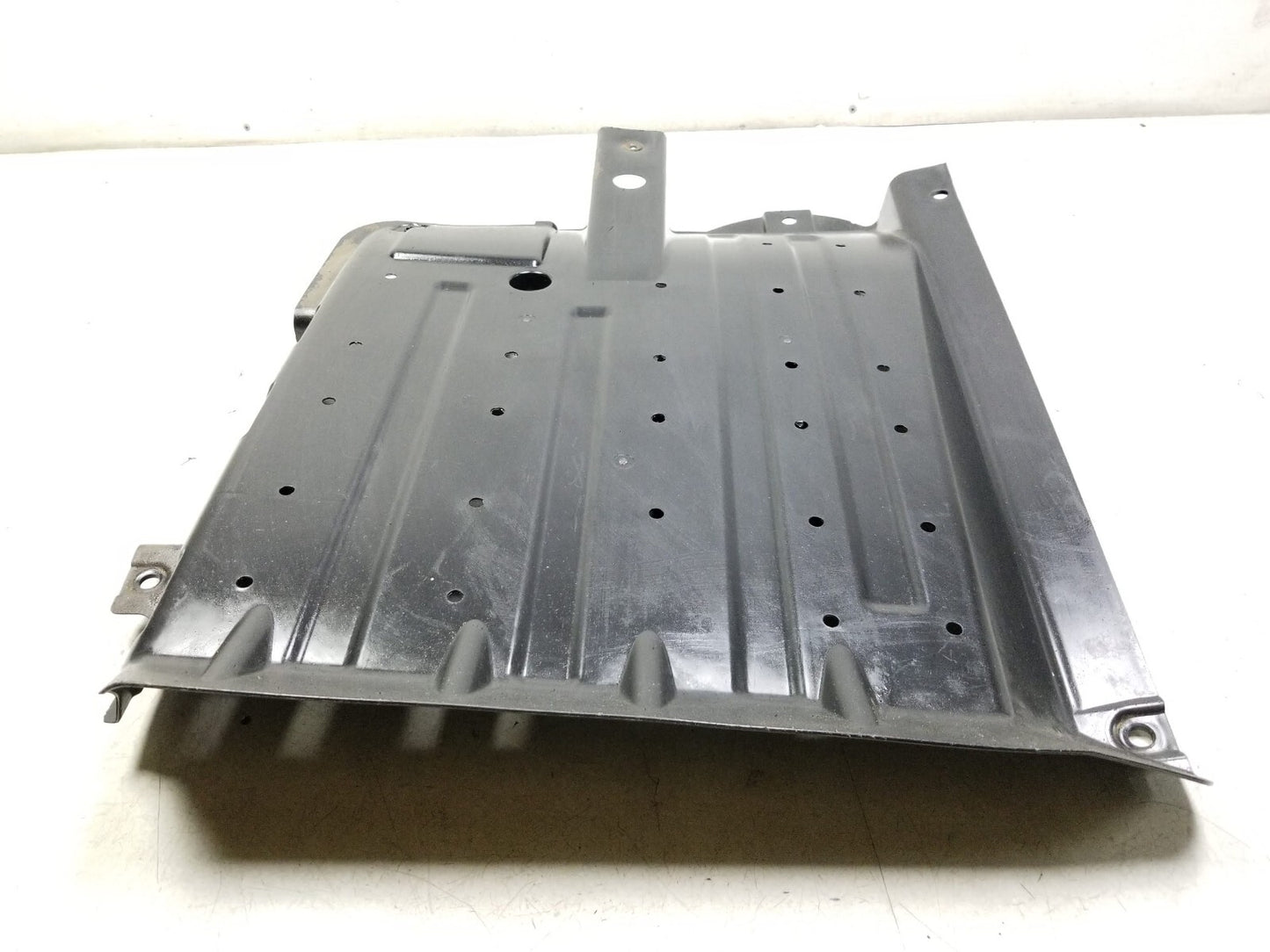 2011 - 2013 Kia Sportage Under Cover Splash Rear Driver Side Left  OEM