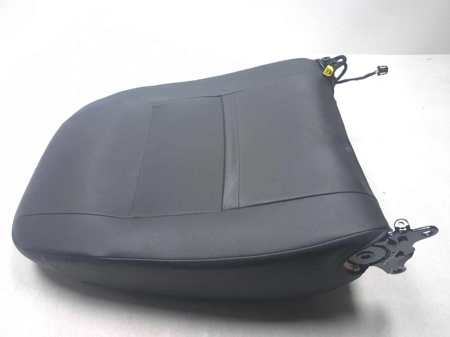 2015 Volkswagen Golf Front Passenger Seat Back Backrest Upper OEM