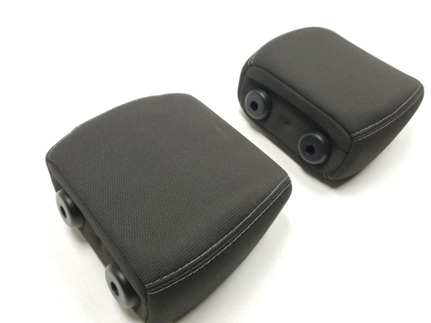 13 14 15 16 GMC Acadia Headrest Rear Seat Second 2nd Row Pair OEM