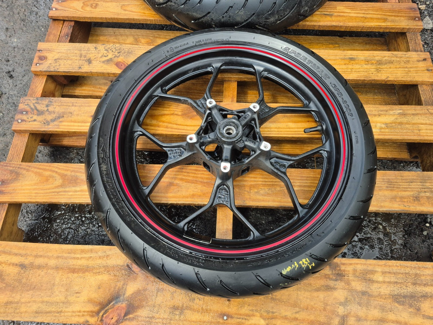 2016 Yamaha R3 Yzfr3 Wheel Rim W/tire Front & Rear Pair OEM