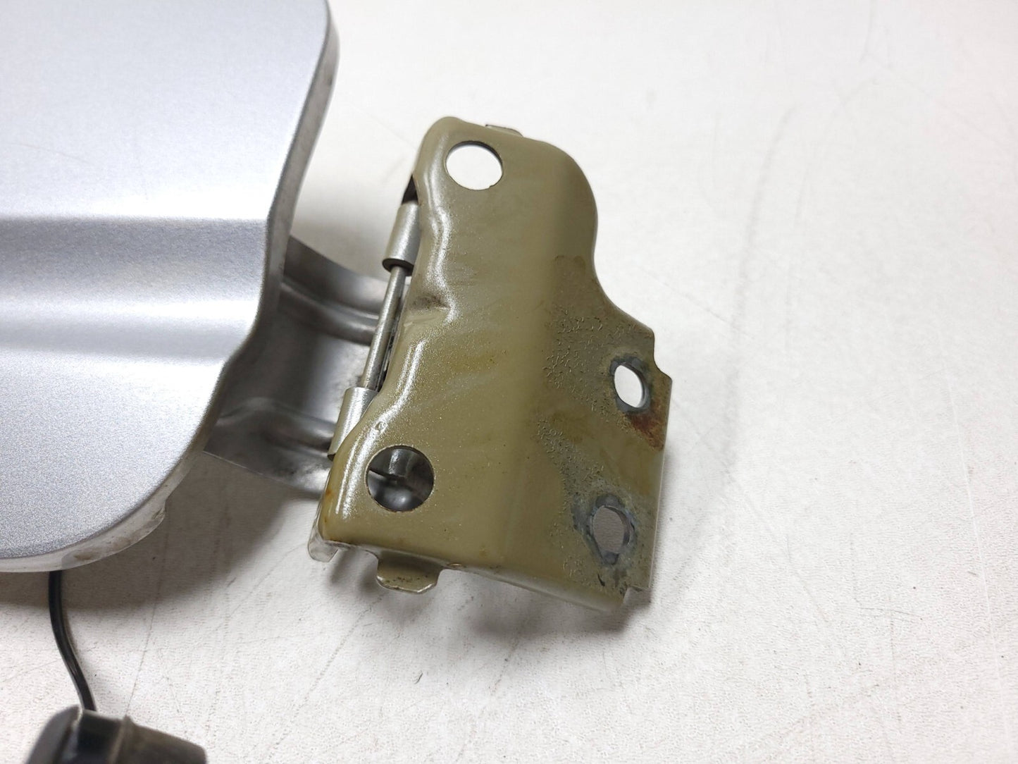2008 Acura Tl Type-s Fuel Tank Door Lid Filler Cap OEM