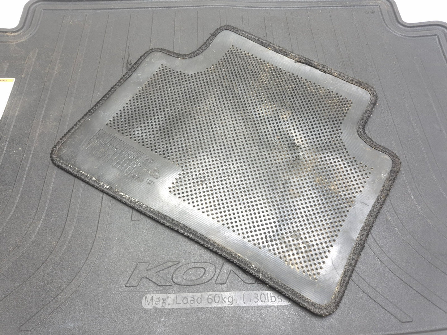 2019 Hyundai Kona Floor Mat Carpet 5 Pcs OEM