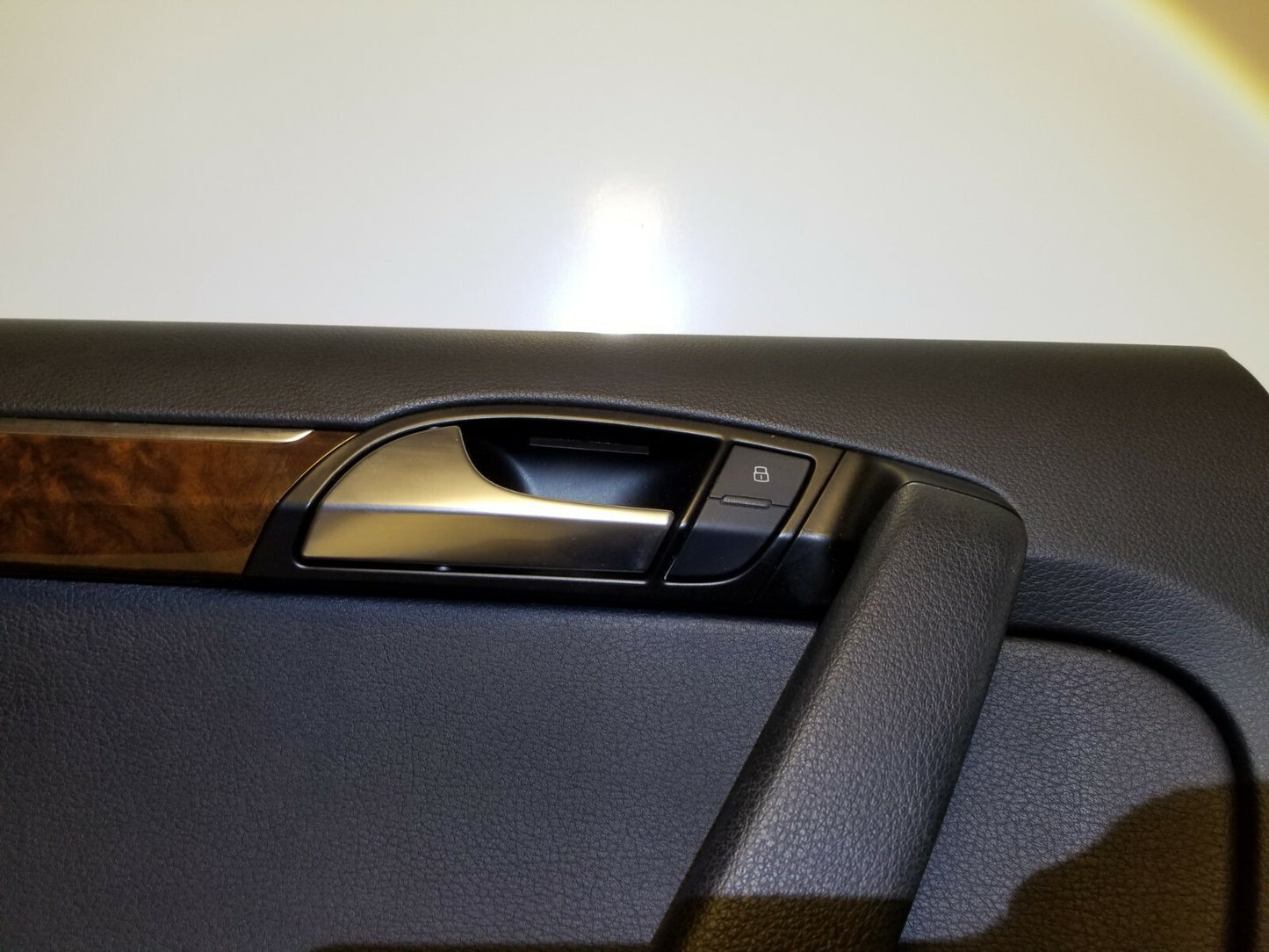 2015 Audi Q7 Rear Door Panel Trim Left Driver Side OEM