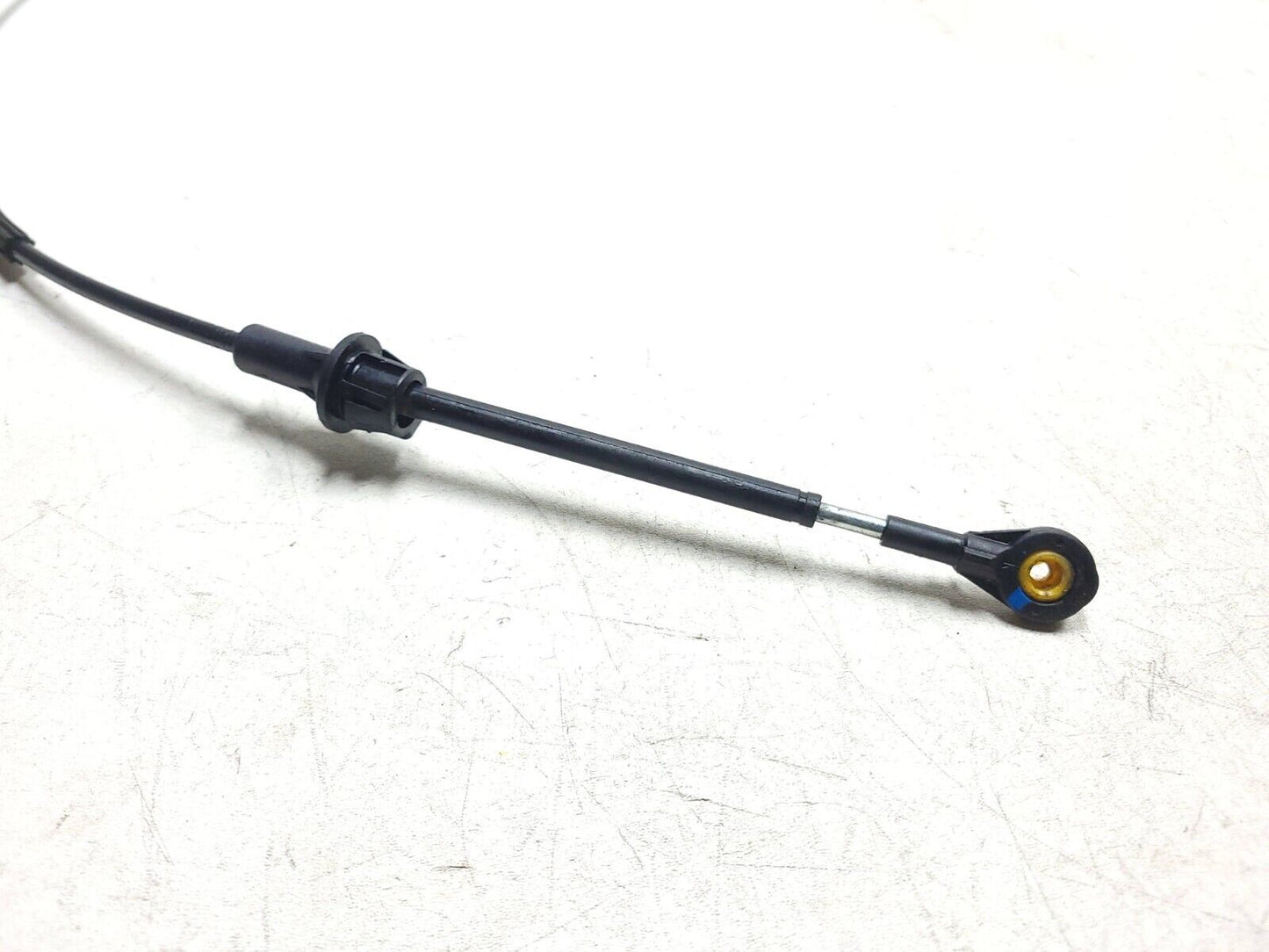 17-19 Chevrolet Silverado 1500 At Transmission Shifter Cable 4.3l OEM
