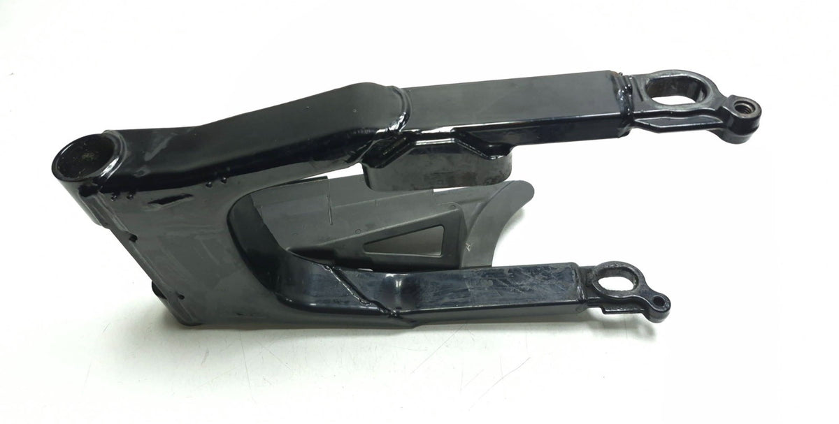 2007 Harley-davidson Street Glide Rear Swingarm OEM