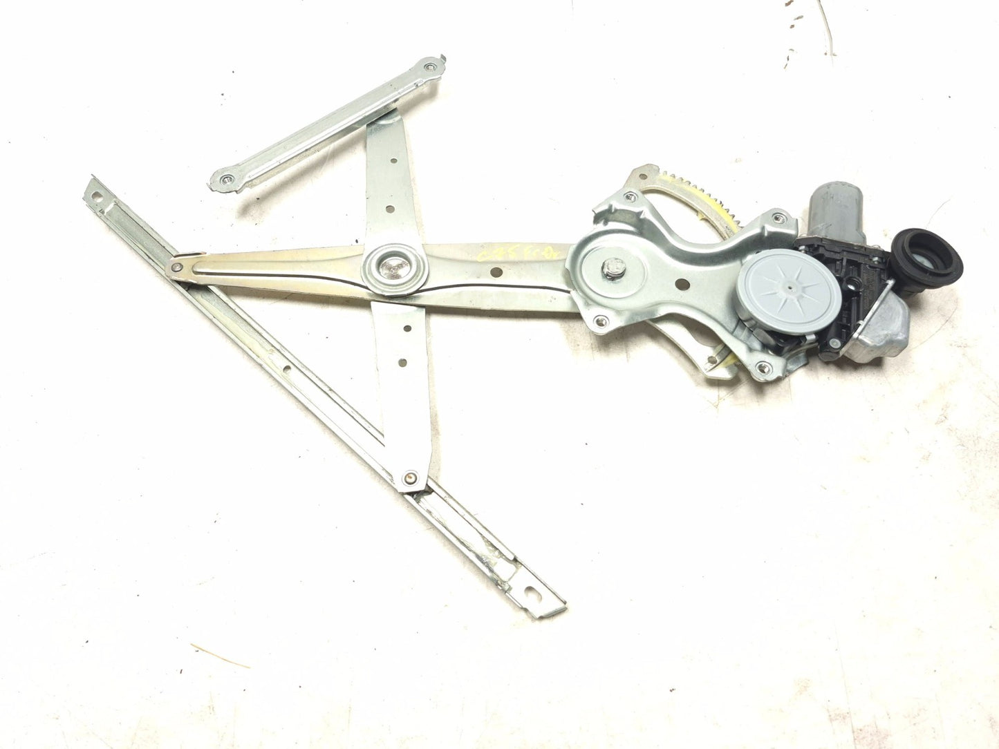 2010 Lexus Hs250h Front Window Regulator & Motor Driver Side Left OEM