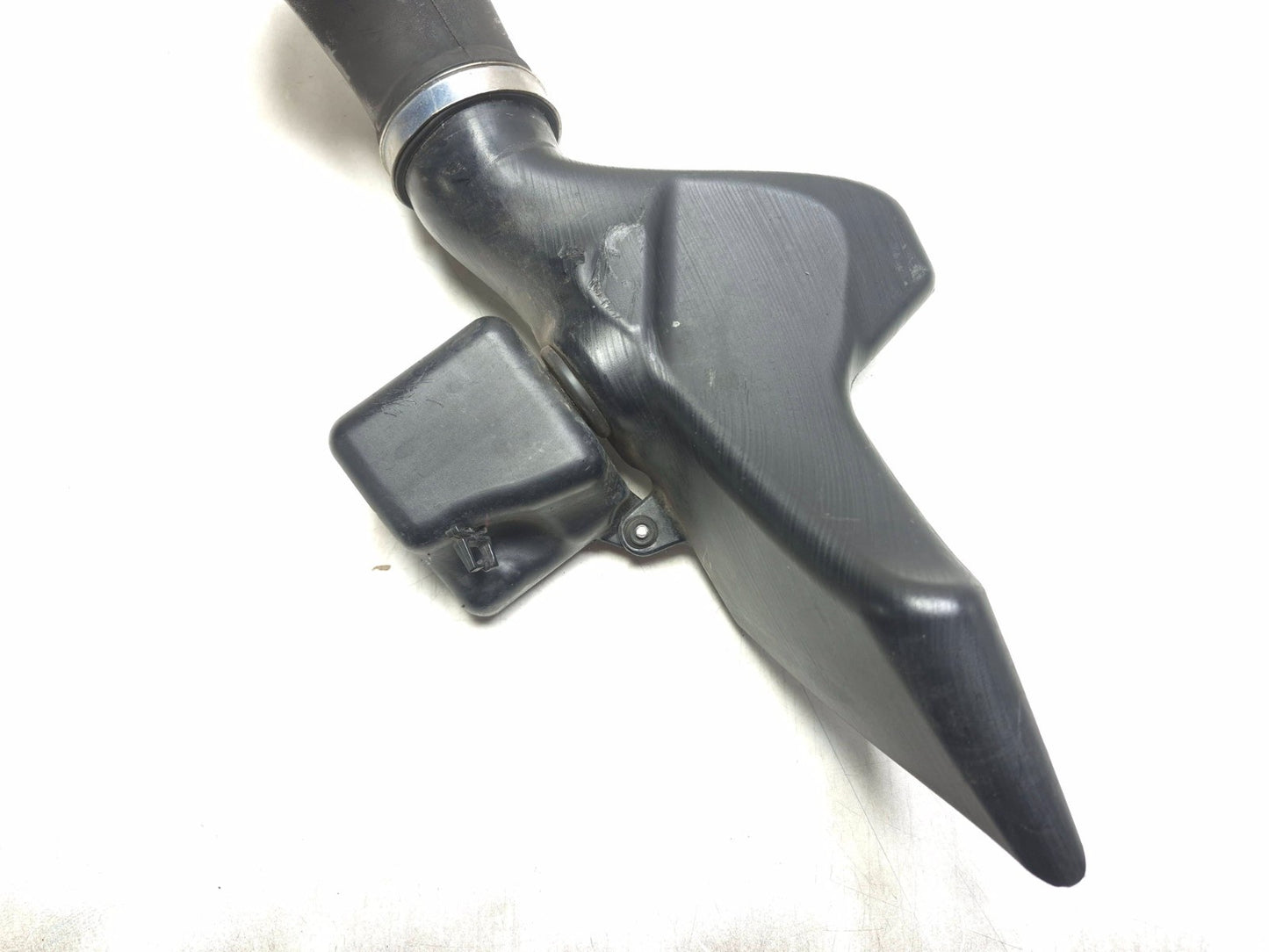 2009 Kawasaki Concours 14 Zg1400 Right Intake Ram Air Tube Pipe OEM