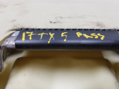 2017 - 2019 Cadillac Xt5 Upper Seat Cushion Front Passenger Side Right OEM