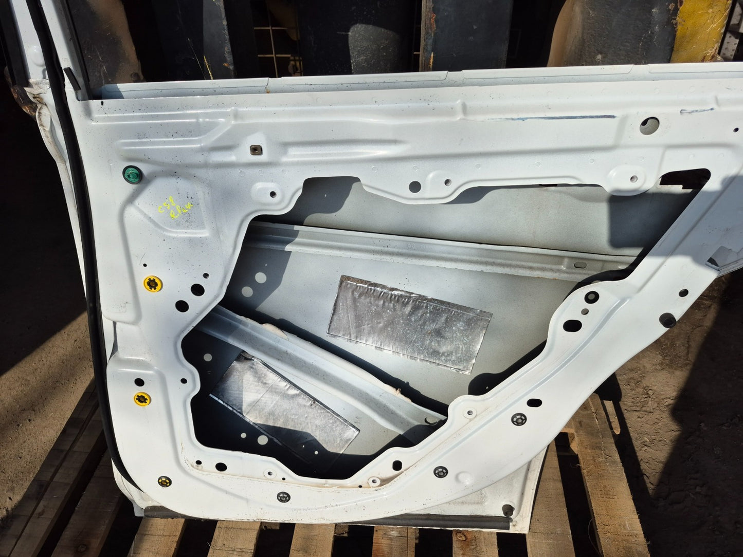 2018 Chrysler 300 Rear Door Shell Passenger Side Right OEM
