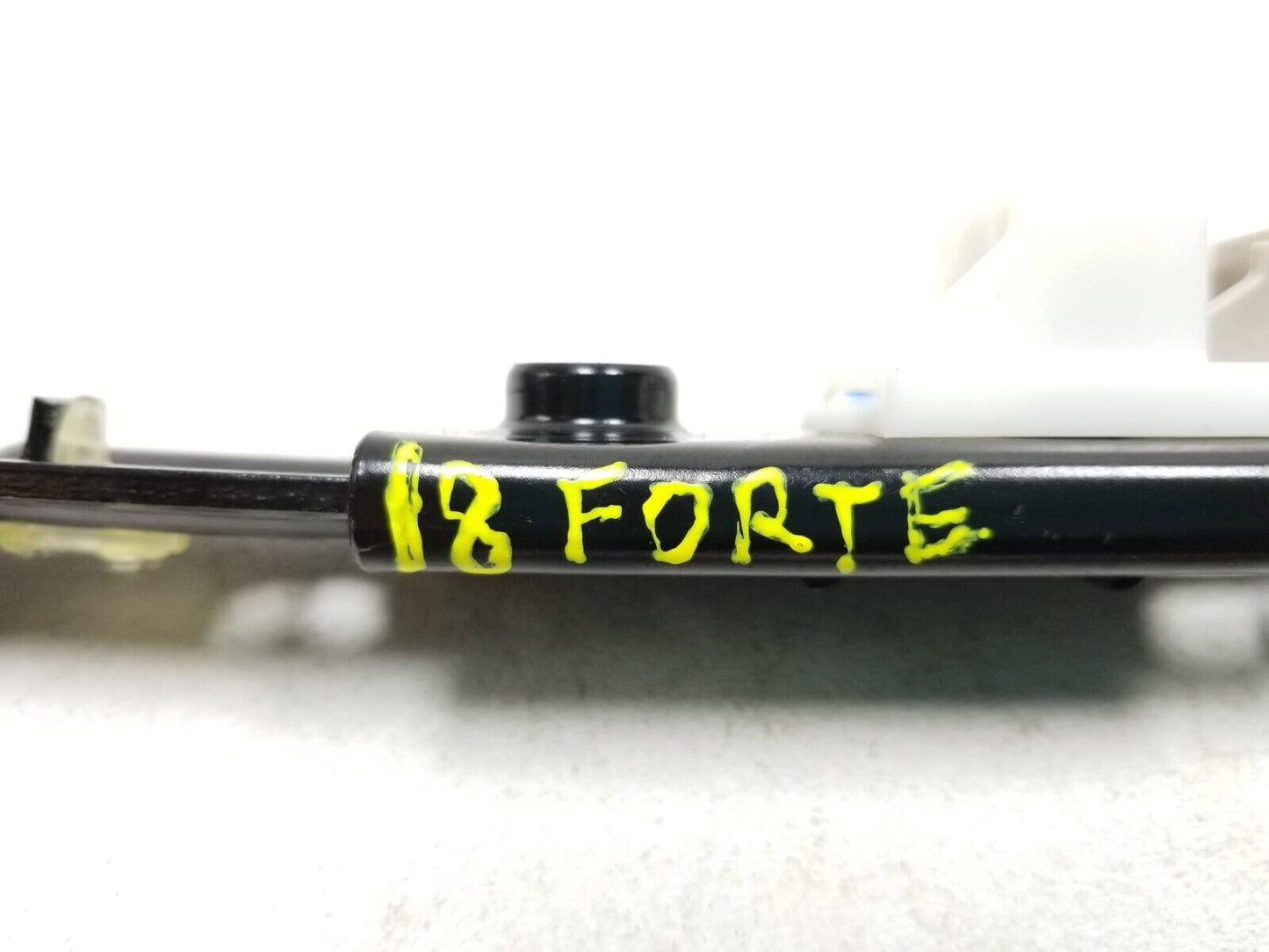 17 18 Kia Forte Front Seat Belt Adjuster 2pcs OEM 49k Miles