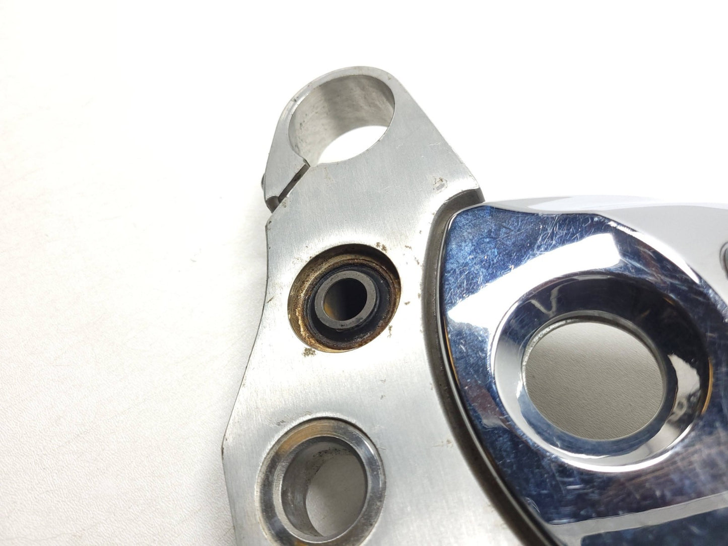 2007 Yamaha Xvs 1300 V-star Upper Fork Holder Triple Tree OEM