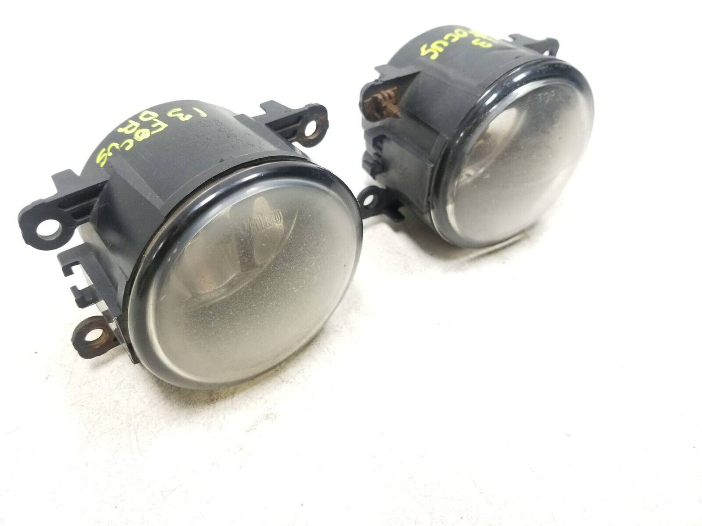 12 - 18 Ford Focus Front Fog Light Lamp Pair *depo* Aftermarket