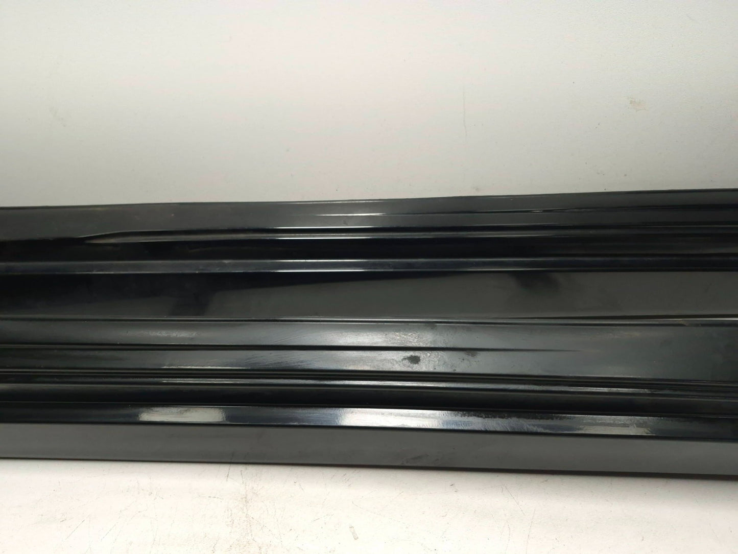 2018 Nissan Altima Side Rocker Panel Skirt Molding Left & Righ  OEM