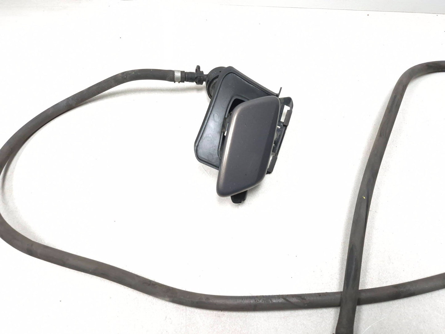2007 Saab 9-5 Front Headlight Washer Spray Nozzle 2pcs OEM