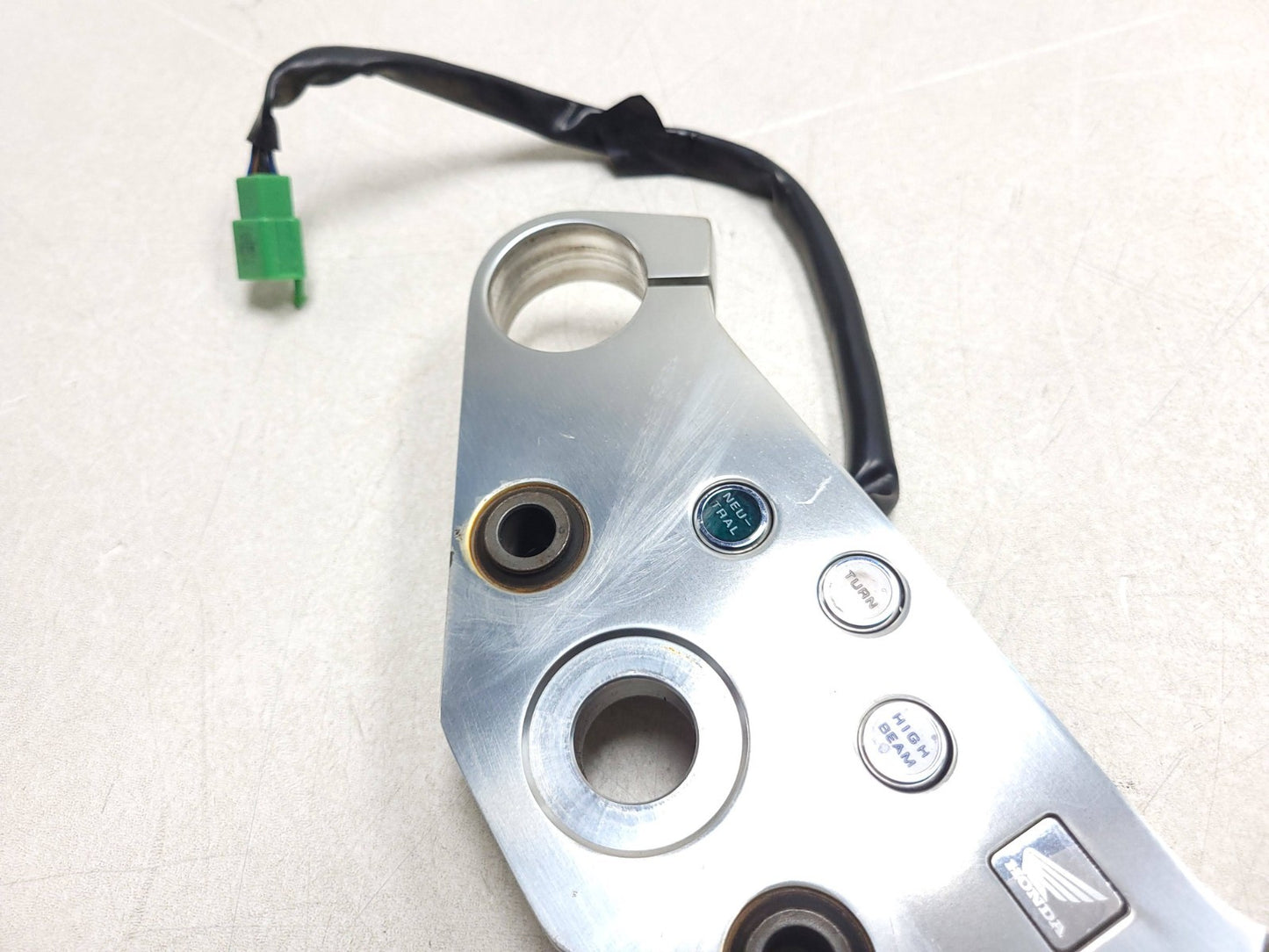 2002 Honda Magna Vf 750c Front Fork Clamp Upper Triple Tree OEM