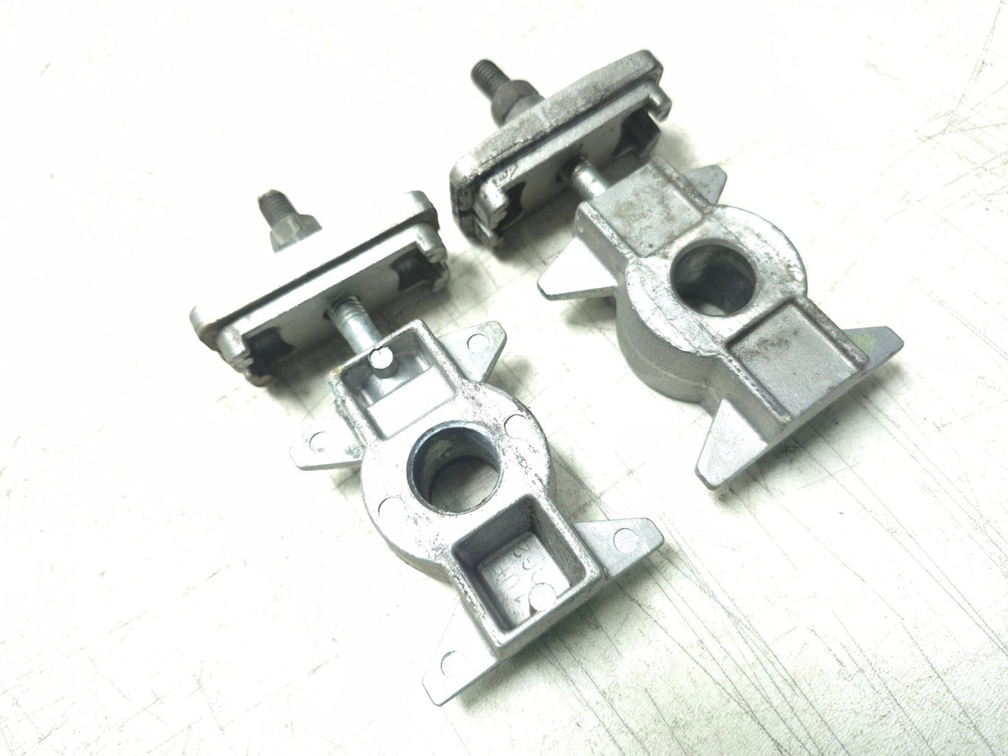 2009 Yamaha Fz6r Chain Adjuster 2pcs OEM