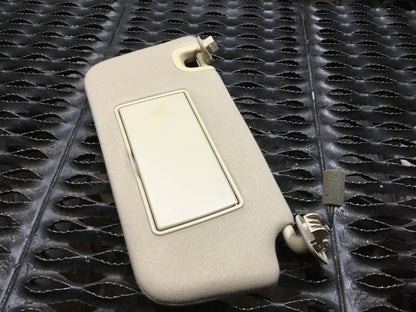 05 06 07 08 Audi A4 B7 Sun Visor Sunvisor Right Passenger Side OEM