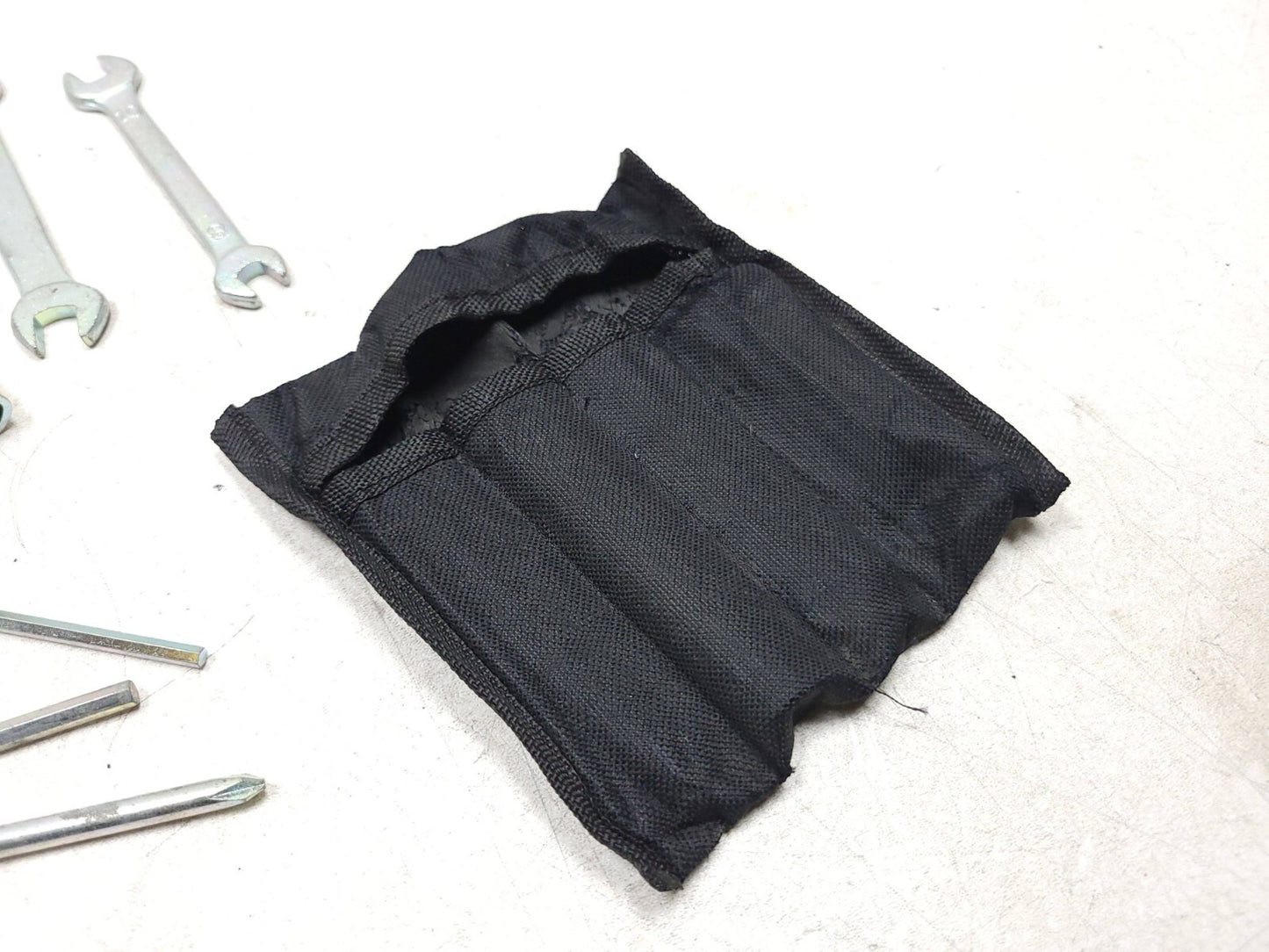 15 - 24 Yamaha Yzf-r3 Mt-03 Tool Kit & Bag OEM