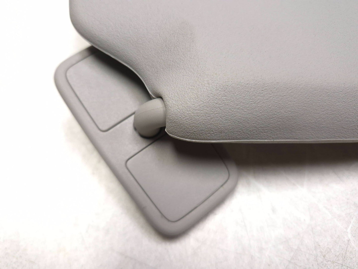 2011 Volvo S40 Sun Visor Left & Right OEM
