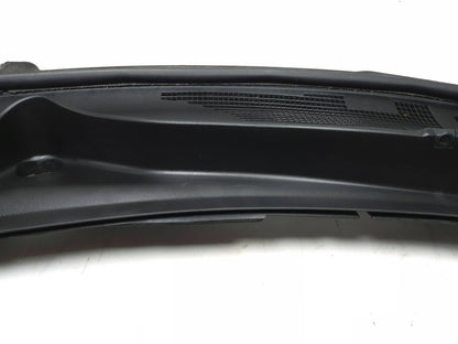 2015 Nissan Juke Windshield Wiper Motor Cover Cowl 668621km1e OEM