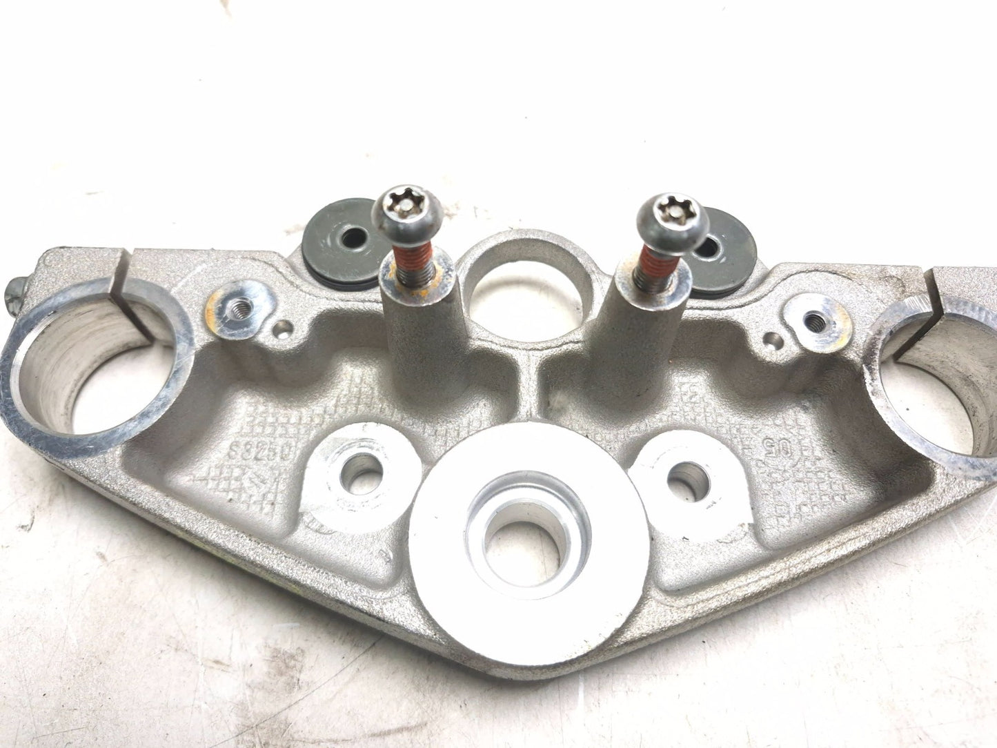 2006 Suzuki Marauder Gz250 Upper Triple Tree OEM