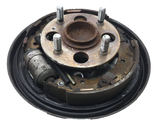 2014 Hyundai Accent Spindle Knuckle Drum Brake Rear Right OEM