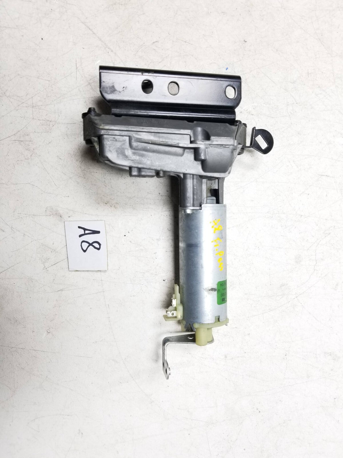 2005 Audi A8 Seat Adjustment Motor Front Passenger Side Right OEM