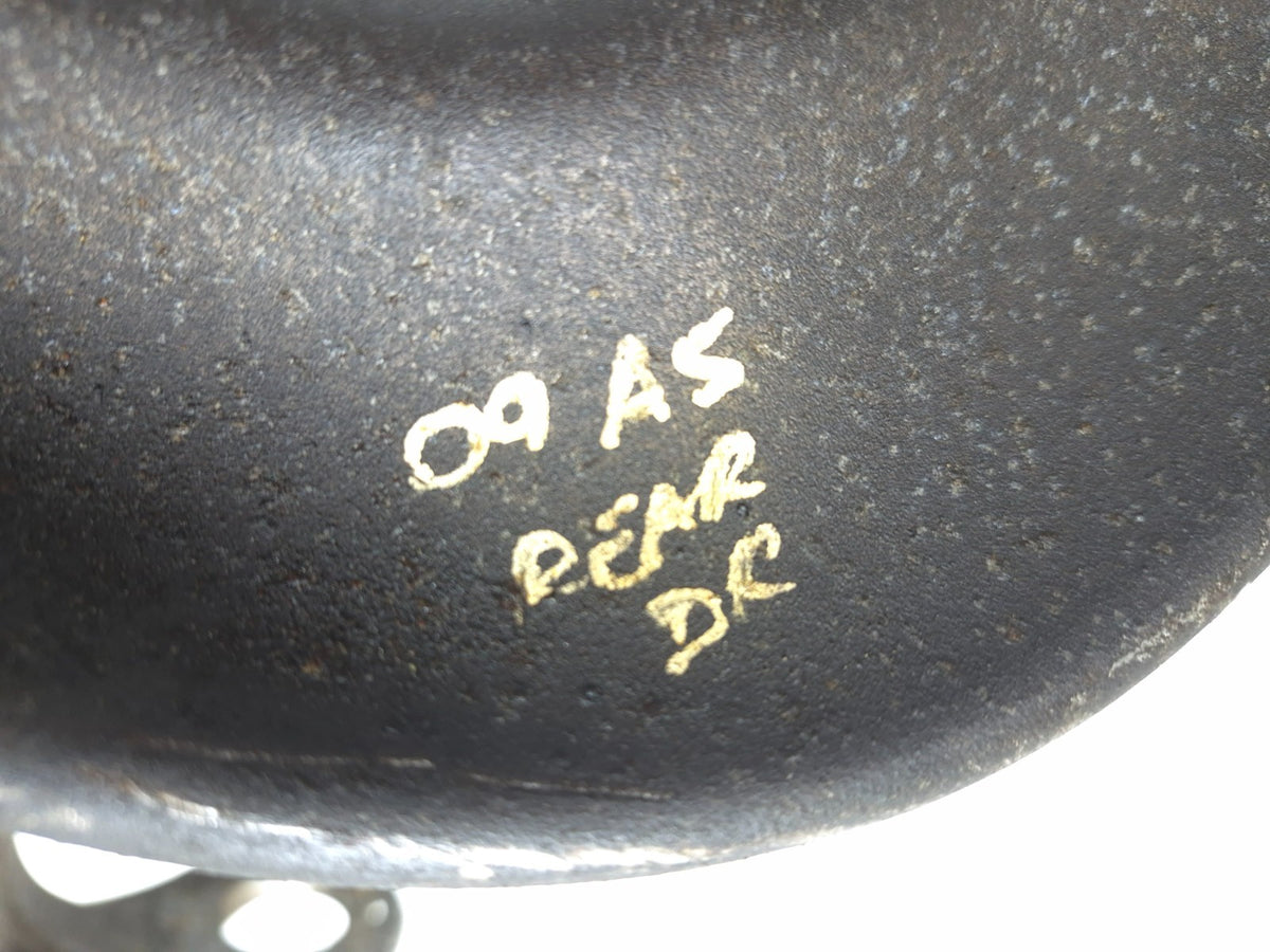 2009 Audi A5 Rear Spindle Knuckle W/ Hub & Arm Driver Side OEM