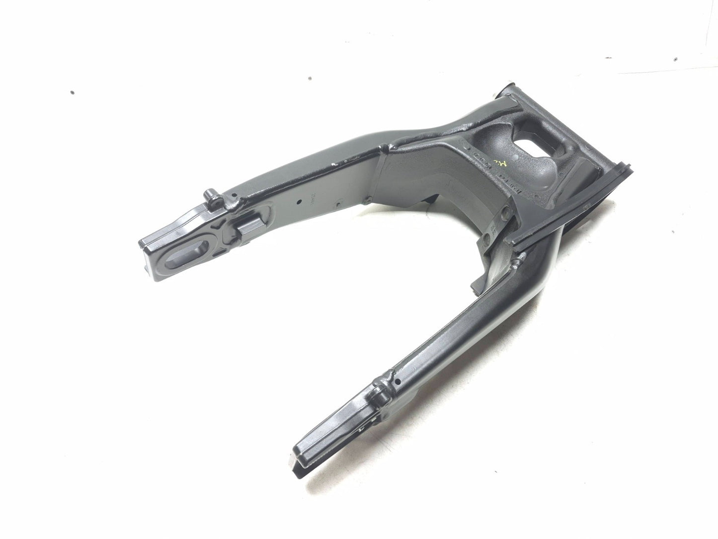 2025 Yamaha Xsr900 Rear Swingarm OEM