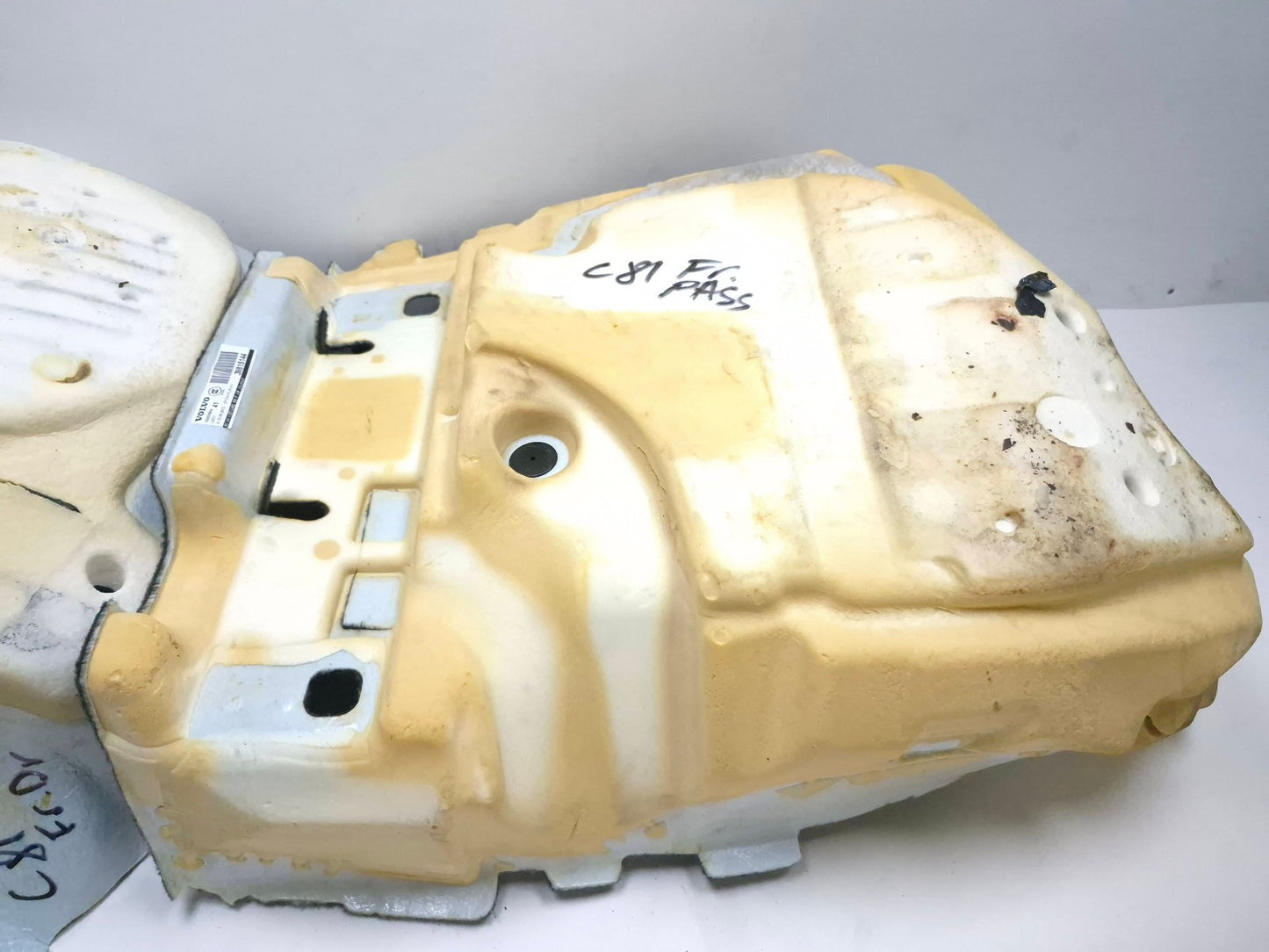 2013 Volvo S60 Front & Rear Interior Floor Carpet OEM 39827169