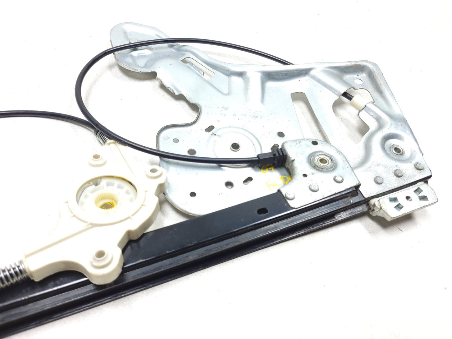 2007 Range Rover Front Door Window Regulator Left Driver Side OEM